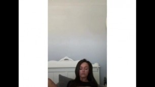 Instagram model masturbates nude on live video