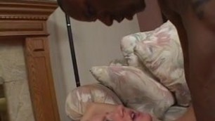 Black dude takes a blonde hotties ass