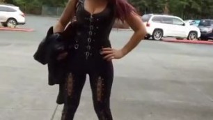Curvy Dominatrix in Leather and Heels OOTD